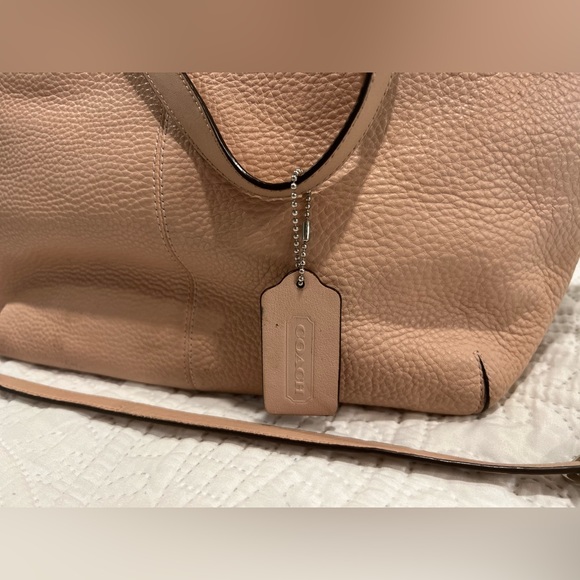 Coach Bag - Picture 3 of 11